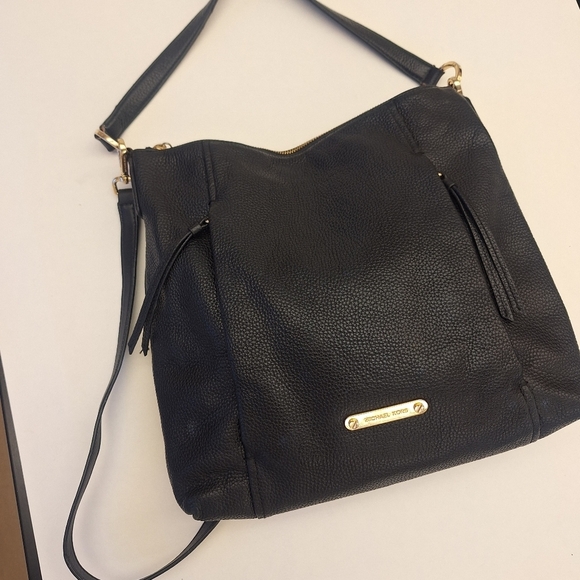 Black Leather Shoulder Bag - Picture 3 of 6